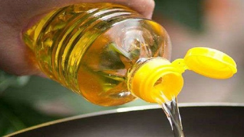 ভোজ্যতেলের দাম বাড়াতে চায় বাজারজাতকারী প্রতিষ্ঠানগুলো